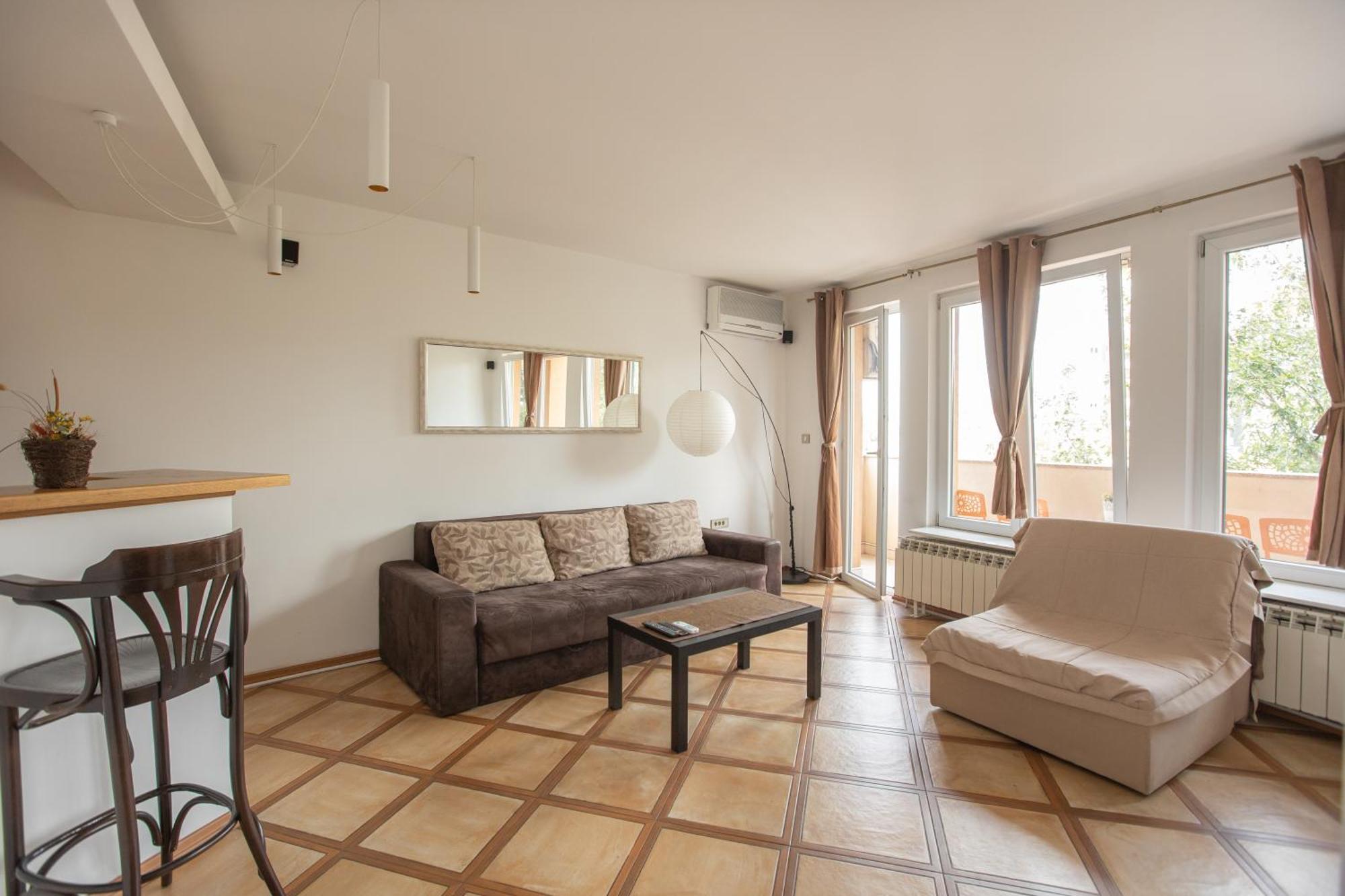 Ni 4 Rooms Apartments מראה חיצוני תמונה