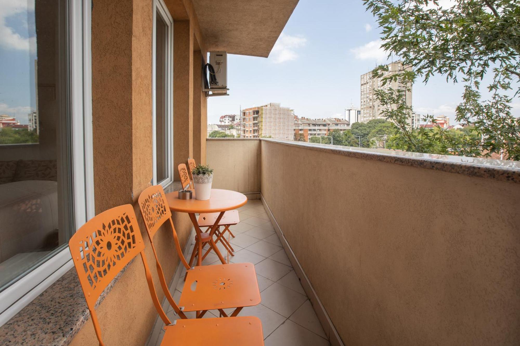 Ni 4 Rooms Apartments מראה חיצוני תמונה