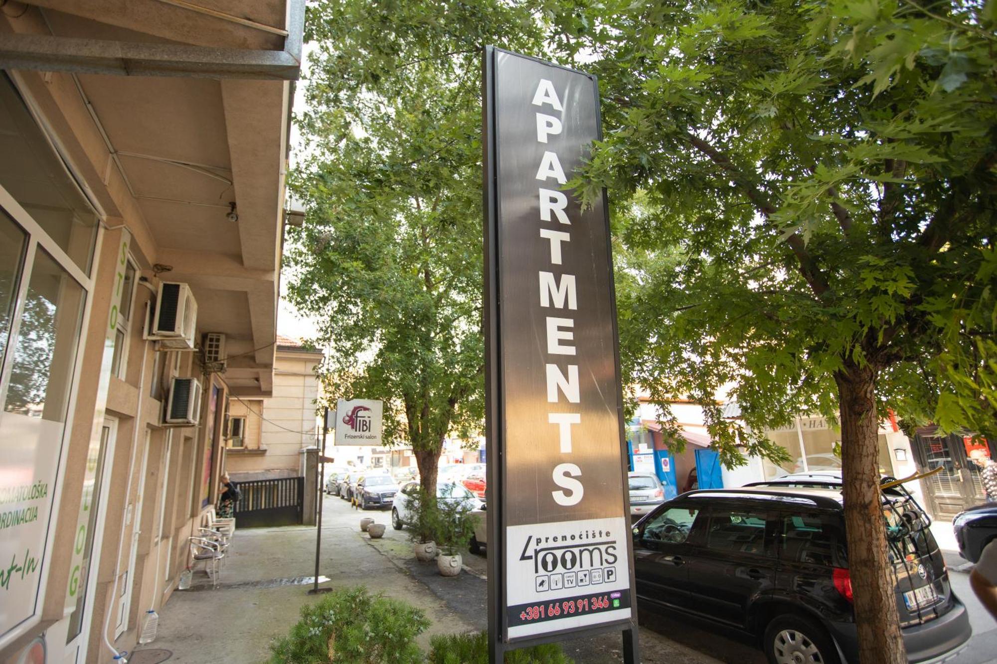 Ni 4 Rooms Apartments מראה חיצוני תמונה
