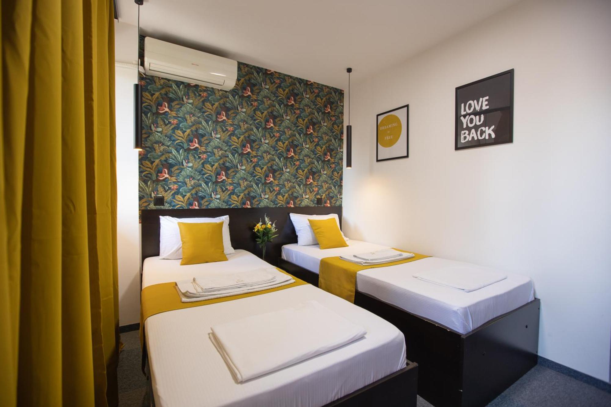 Ni 4 Rooms Apartments מראה חיצוני תמונה