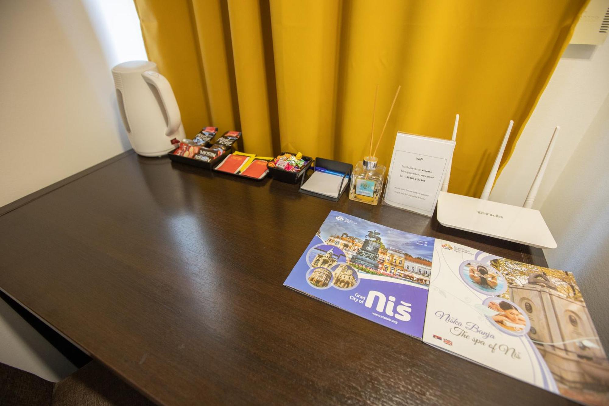 Ni 4 Rooms Apartments מראה חיצוני תמונה