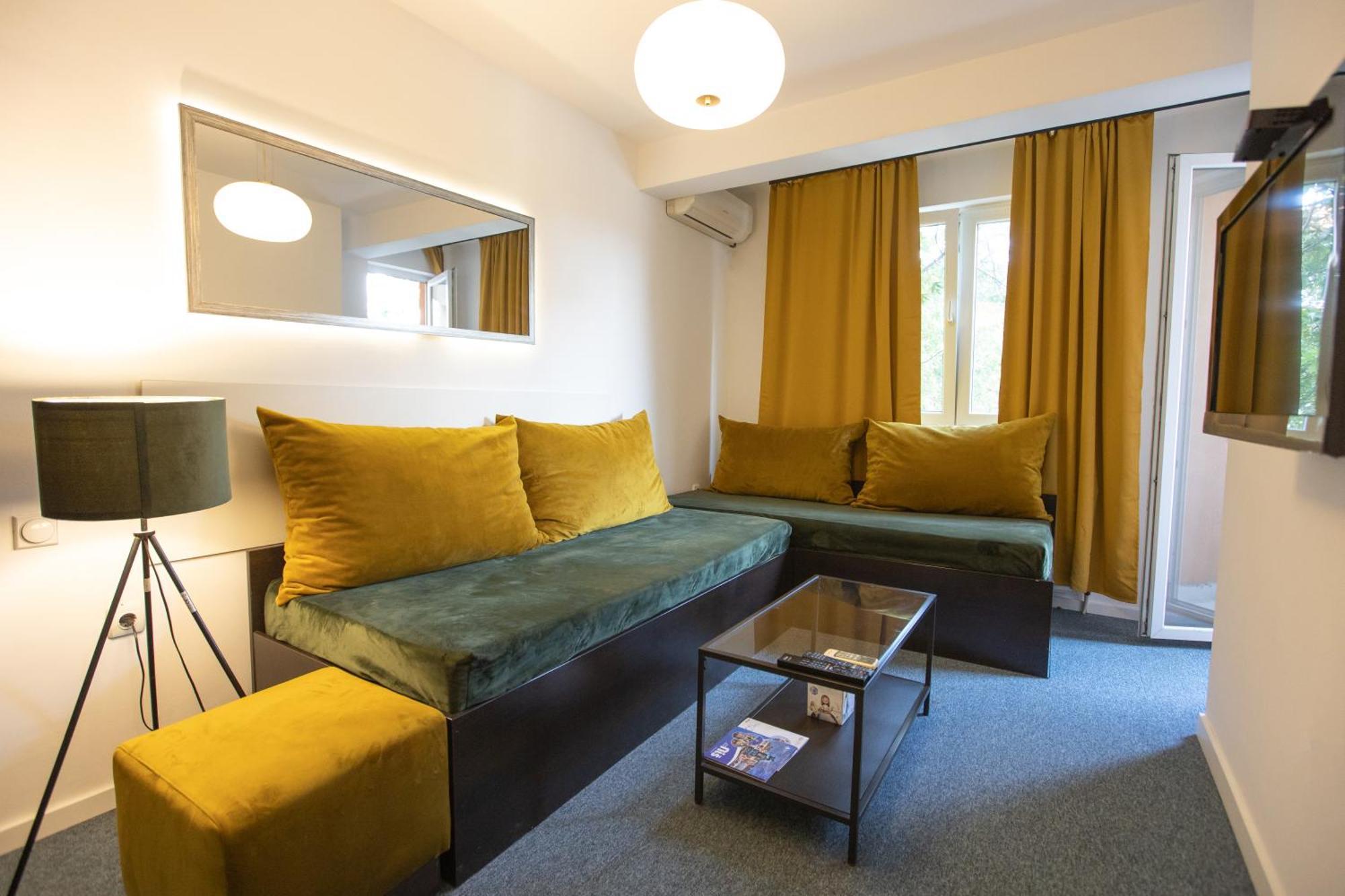 Ni 4 Rooms Apartments מראה חיצוני תמונה